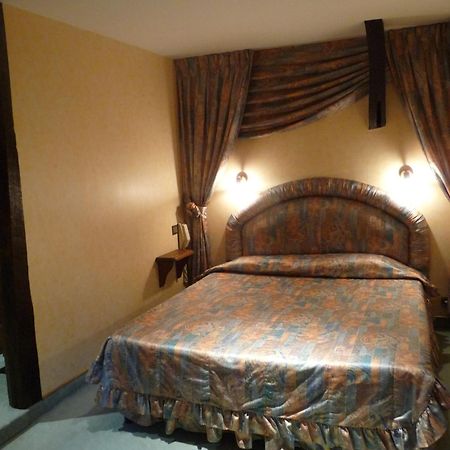 Hotel Sainte Foy Conques Eksteriør bilde