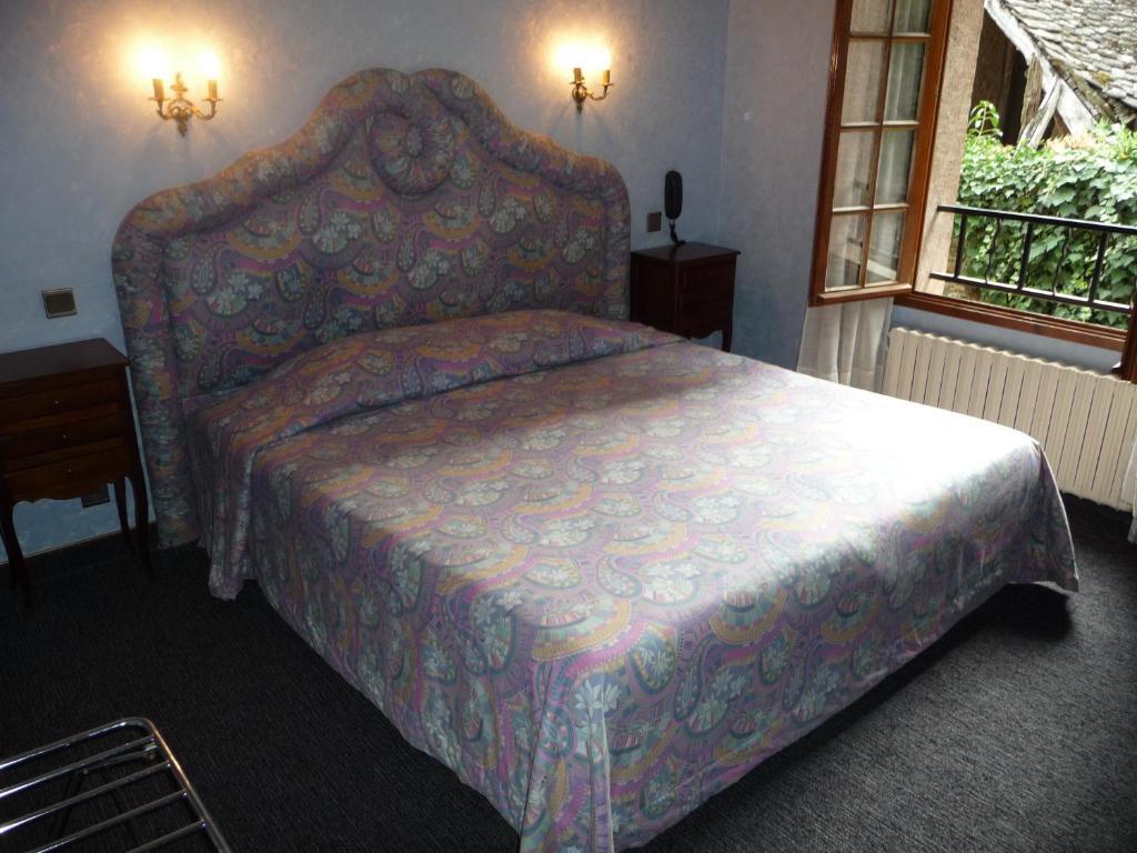 Hotel Sainte Foy Conques Rom bilde